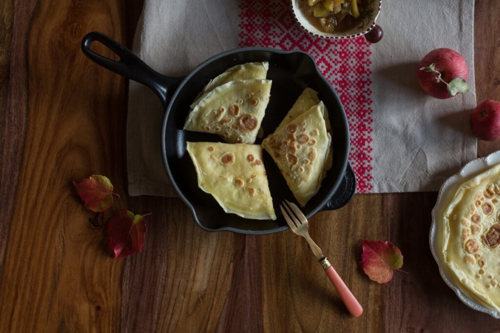 pastel-de-frigideira-pronto-em-3-minutos-e-opcao-para-dias-preguicosos