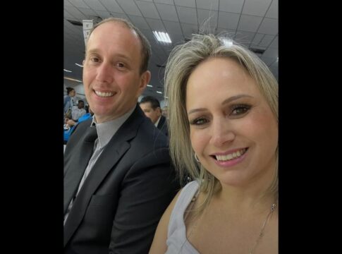 prefeito-tiktoker-e-esposa-reagem-a-comentarios-sobre-depressao.-veja