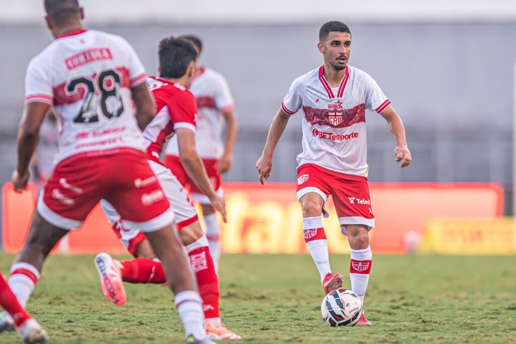 serie-b:-coritiba-adia-sonho-e-luta-pelo-acesso-segue.-veja-resultados