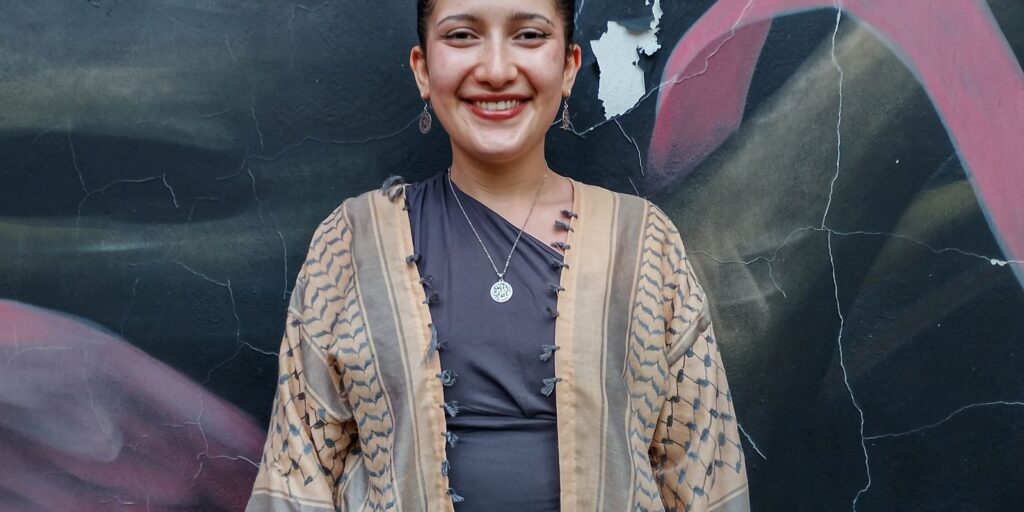 ativista-palestina-pede-justica-climatica-e-acusa-israel-de-violacoes