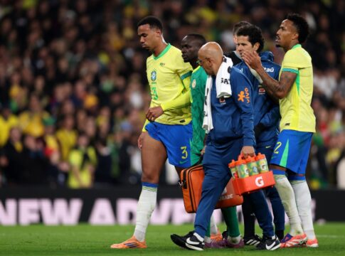 cbf-confirma-lesao-do-zagueiro-gabriel-magalhaes;-confira