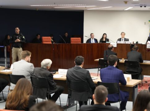 stf-rejeita-recurso-e-mantem-condenacao-de-bolsonaro-na-trama-golpista