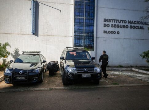 empresario-fez-saques-de-r$-50-mil-apos-operacao-da-pf-no-inss