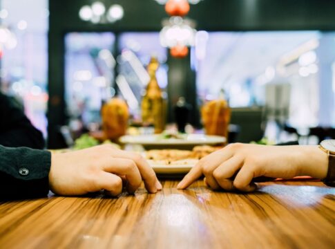 o-que-fazer-no-primeiro-encontro-para-ganhar-o-coracao-de-cada-signo