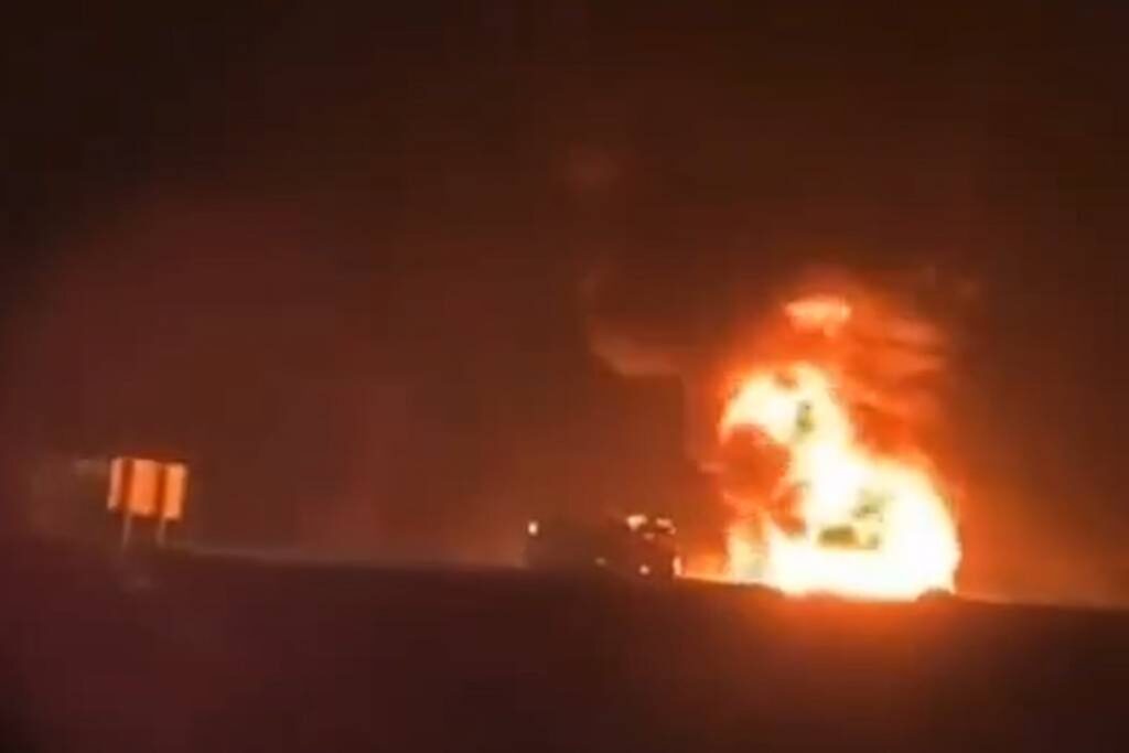 arabia-saudita:-onibus-com-indianos-pega-fogo-e-deixa-45-mortos