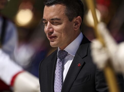 em-referendo,-equador-rejeita-instalar-bases-militares-estrangeiras