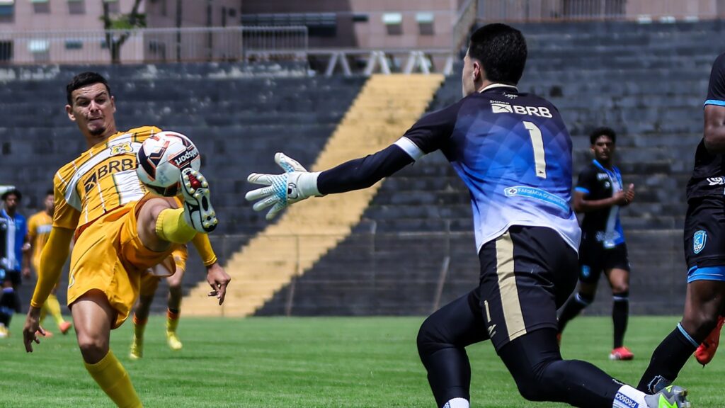 brasiliense-domina-e-goleia-o-capital-pela-copa-brasilia-sub-20
