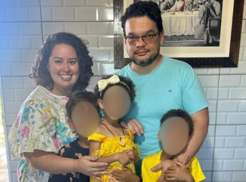 casal-que-viralizou-apos-adotar-3-criancas-e-preso-por-maus-tratos