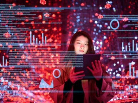 quando-a-informacao-deixa-de-orientar-e-passa-a-conduzir-(maria-klien)