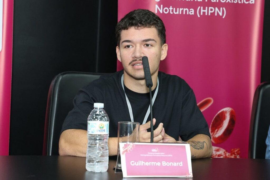 cansaco-em-jogo-de-futebol-fez-jovem-de-18-anos-descobrir-doenca-rara