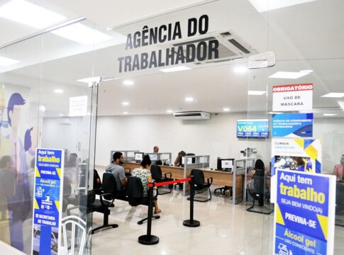 df-tem-452-vagas-nesta-quarta-feira-com-salarios-de-ate-r$-4-mil