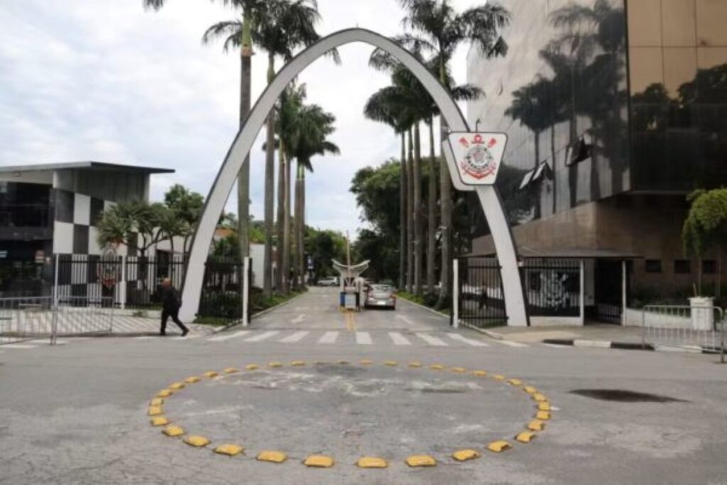 justica-de-sp-rejeita-plano-do-corinthians-para-pagamento-de-dividas