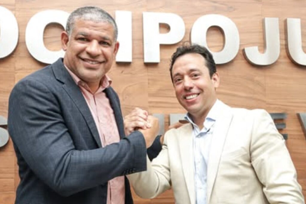 pe:-vereadores-sao-presos-em-acao-contra-desvio-de-recursos-publicos