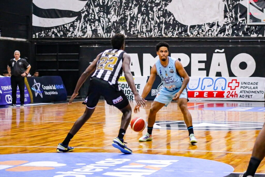 brasilia-basquete-acelera-no-segundo-tempo-e-vence-o-botafogo-no-nbb