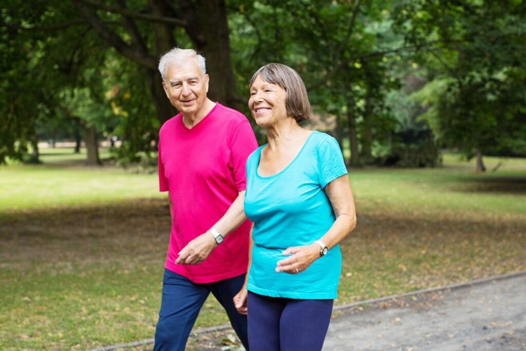 caminhar-ajuda-apos-os-60,-mas-este-exercicio-protege-ainda-mais