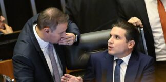 os-dois-deputados-do-pl-que-votaram-contra-o-pl-antifaccao