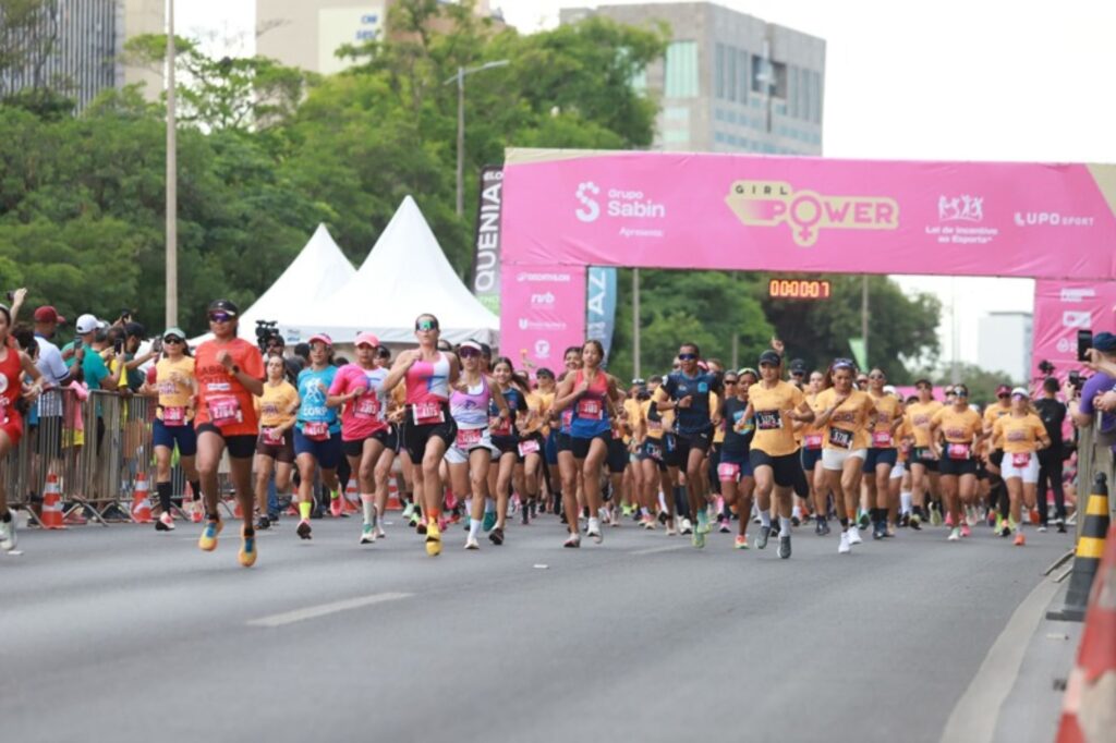 girl-power-run-bsb:-sabin-lidera-movimento-que-marca-6.000-mulheres
