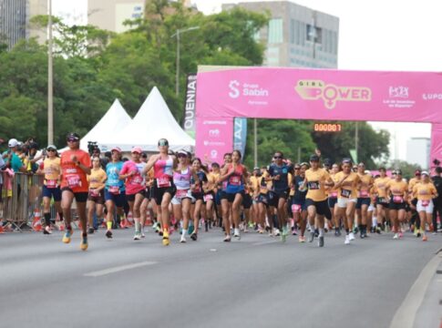 girl-power-run-bsb:-sabin-lidera-movimento-que-marca-6.000-mulheres