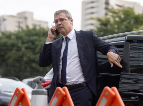 lindbergh-cita-haddad-como-“nome-mais-forte”-ao-governo-de-sp