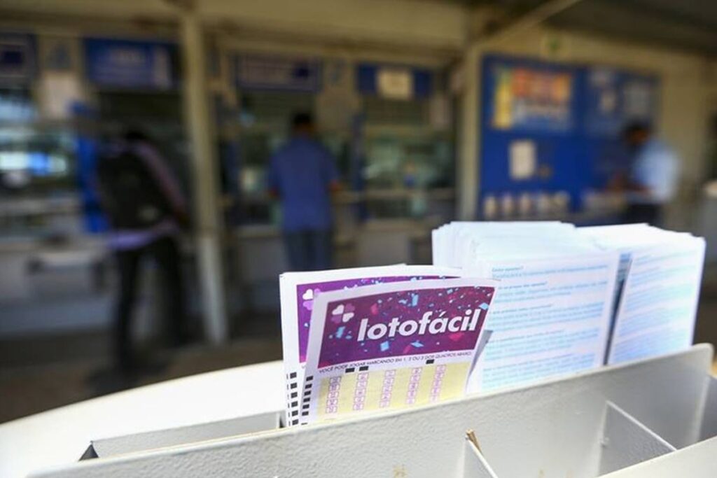 lotofacil:-veja-o-resultado-do-concurso-3.542-desta-quarta-(19/11)