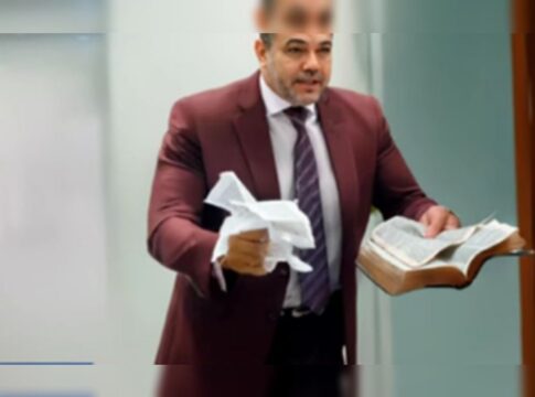 youtuber-e-condenado-por-video-fake-de-marco-feliciano-rasgando-biblia