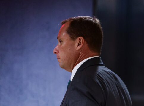 exercito-desiste-de-dar-ferias-a-mauro-cid-e-o-agrega-de-novo-a-forca