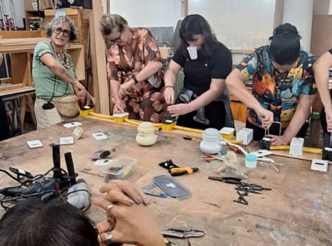 “divisao-sexual-do-trabalho-nao-desapareceu”,-diz-influencer-feminista