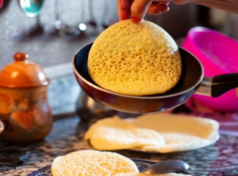 faca-um-pao-de-iogurte-na-frigideira-com-apenas-3-ingredientes