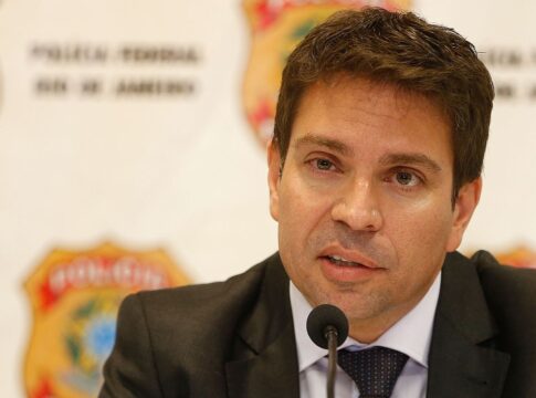 camara-diz-que-nao-foi-informada-sobre-saida-de-ramagem-do-pais