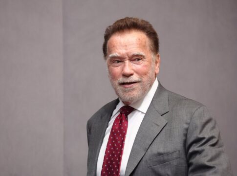 unico-remake-aprovado-por-arnold-schwarzenegger-chega-aos-cinemas