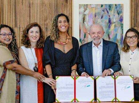 lula-assina-28-decretos-para-regularizar-territorios-de-quilombolas