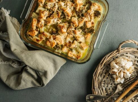 frango-cremoso-com-creme-de-cebola:-perfeito-para-refeicao-em-familia