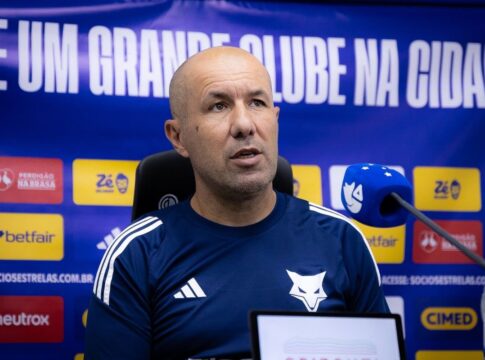 apos-empate,-tecnico-do-cruzeiro-lamenta-erros-defensivos:-“fomos-mal”