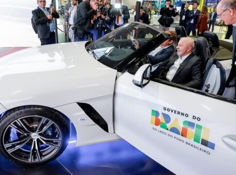 lula-celebra-retirada-de-tarifas-pelos-eua-e-diz-que-sinaliza-respeito