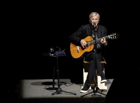 caetano-veloso-no-estilo-brasil:-o-que-esperar-do-espetaculo