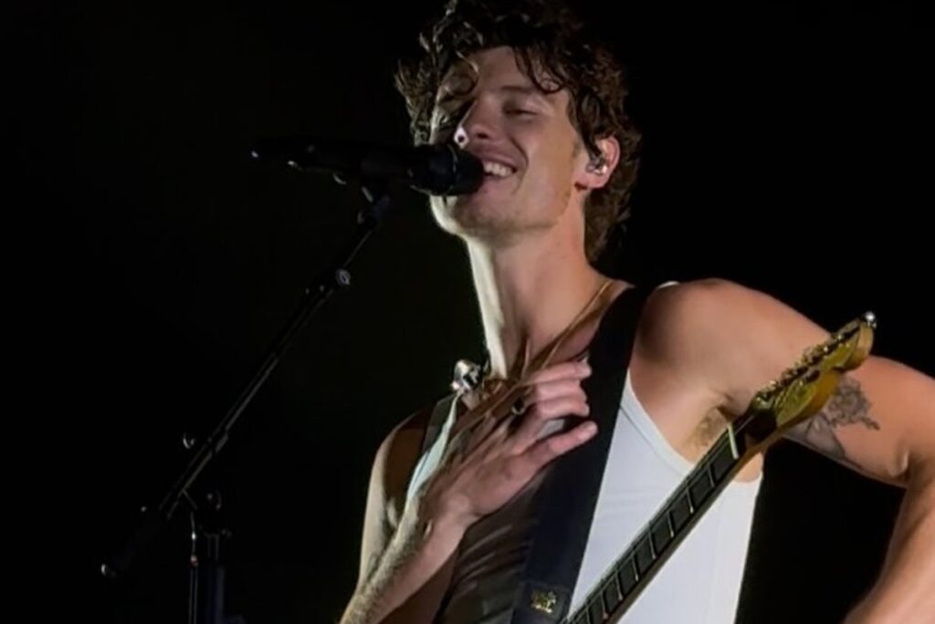 shawn-mendes-e-flagrado-em-terreiro-com-ivete-sangalo;-veja-foto