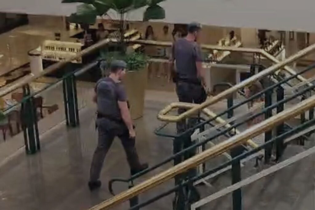 policia-recupera-37-dos-70-relogios-de-luxo-roubados-de-shopping-em-sp