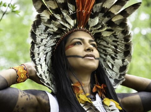 juma-xipaia-denuncia-impactos-de-megaempreendimentos-na-amazonia