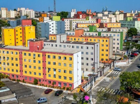 investidores-lucram-com-leiloes-da-cohab-apos-despejo-de-baixa-renda