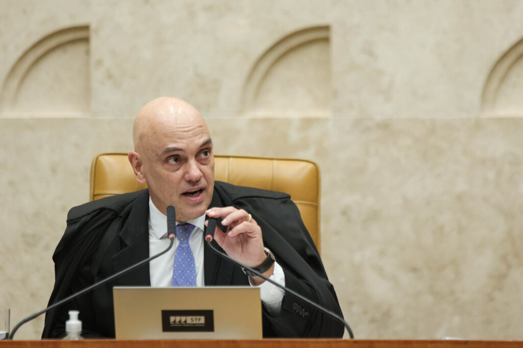 moraes-cita-tatica-militar-para-justificar-possivel-fuga-de-bolsonaro