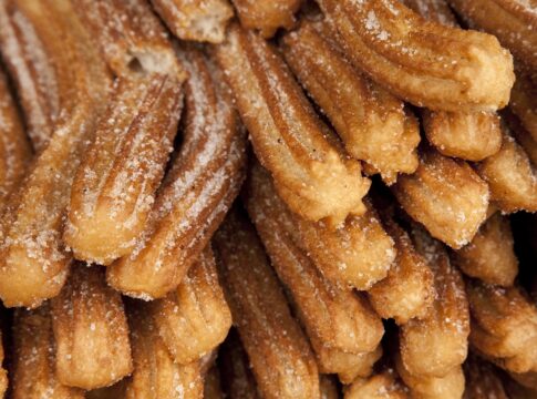 churros-caseiros-crocantes-e-faceis-de-fazer