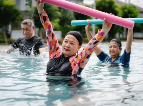 estas-atividades-aquaticas-refrescam-enquanto-queimam-muitas-calorias