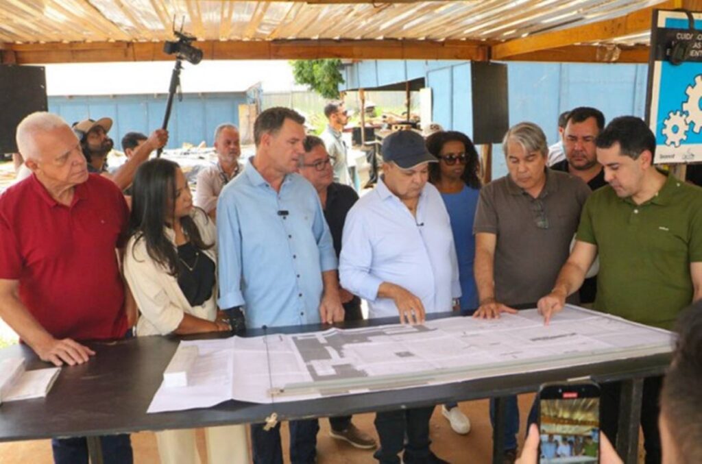 obra-no-hospital-de-brazlandia-permitira-mais-atendimento,-diz-ibaneis