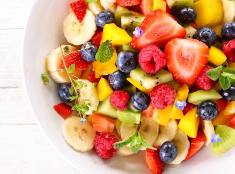 cha-de-fruta-barata-e-superpoderosa-ajuda-a-controlar-acucar-no-sangue