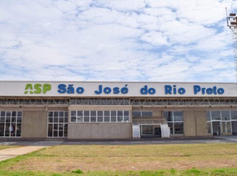 mirassol-na-libertadores-muda-rotina-de-aeroporto-no-interior-de-sp