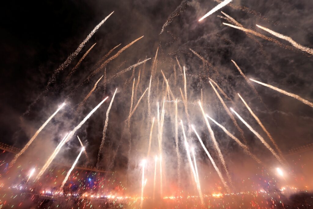 racing-e-punido-pela-conmebol-apos-festa-pirotecnica-na-libertadores