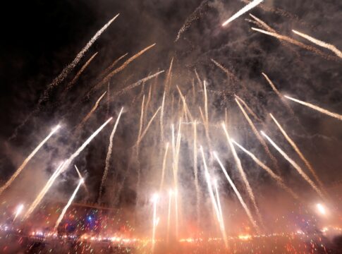 racing-e-punido-pela-conmebol-apos-festa-pirotecnica-na-libertadores