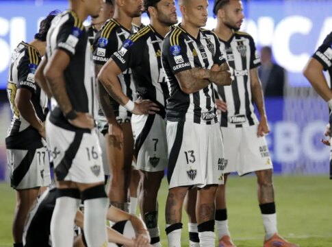 lanus-supera-atletico-mg-nos-penaltis-e-e-bicampeao-da-sul-americana