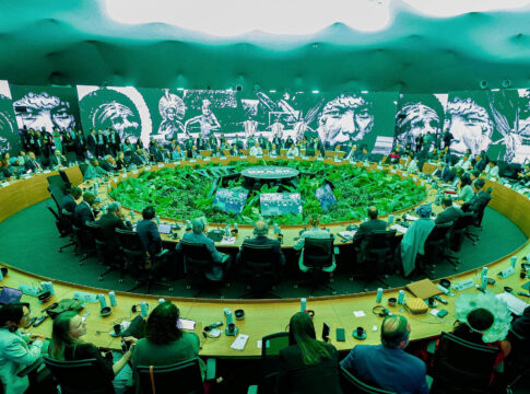 texto-final-da-cop30-amplia-fundos,-mas-ignora-combustiveis-fosseis