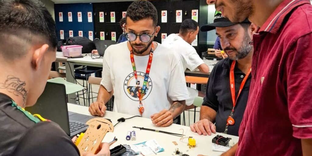 projeto-usa-robotica-para-reintegrar-jovens-privados-de-liberdade